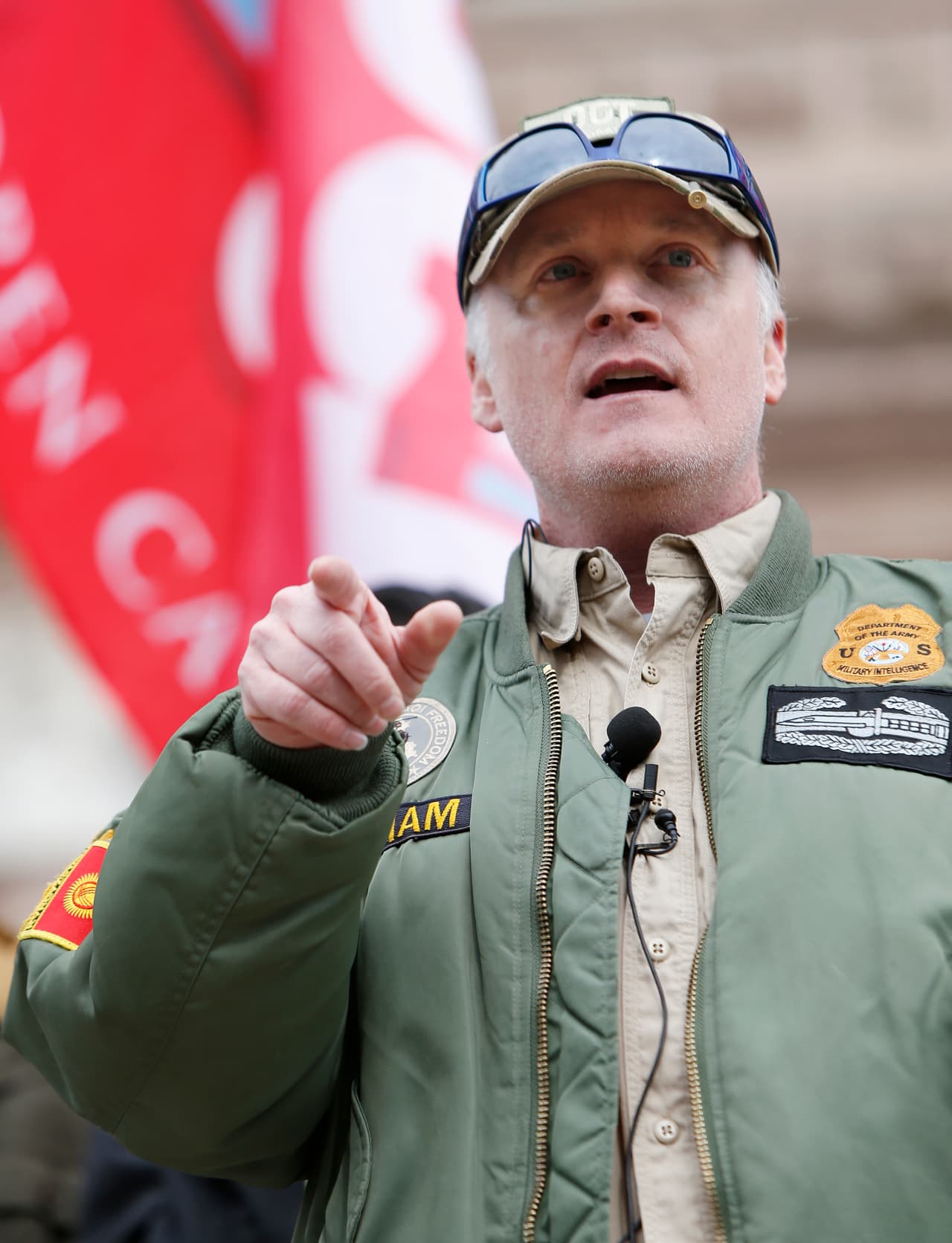 Decenas de activistas en favor del porte de armas se reunieron en el Capitolio de Texas el primer día del año para mostrar su apoyo a dicha legislación.