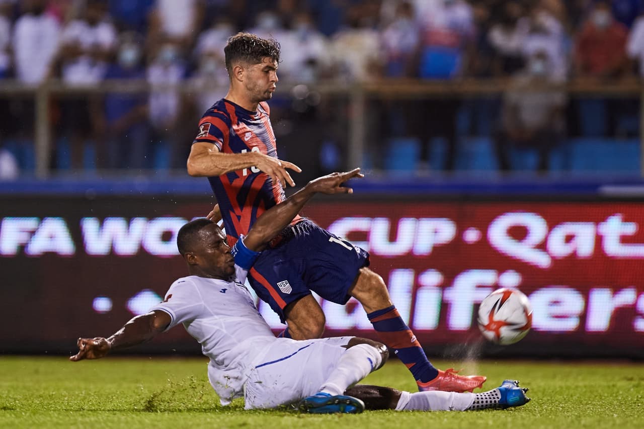 Los visitantes tuvieron que venirt de atrás en eñ segundo tiempo y logran golear a Honduras 1-4.