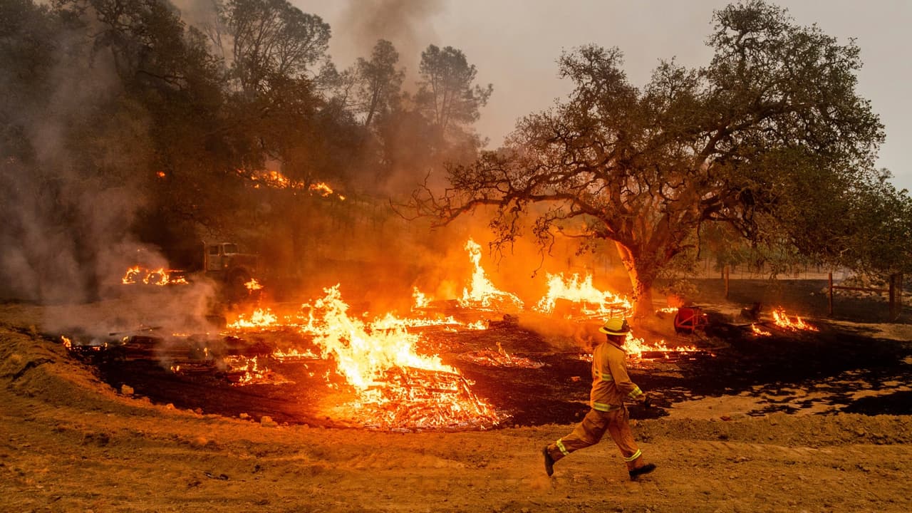 Alerta de bandera roja trae nuevas posibilidades de incendios y apagones al Área de la Bahía