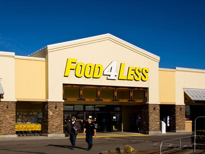 La cadena Food4Less también se une a la lista con nuevos horarios en todas sus tiendas de 8 am a 8 pm.