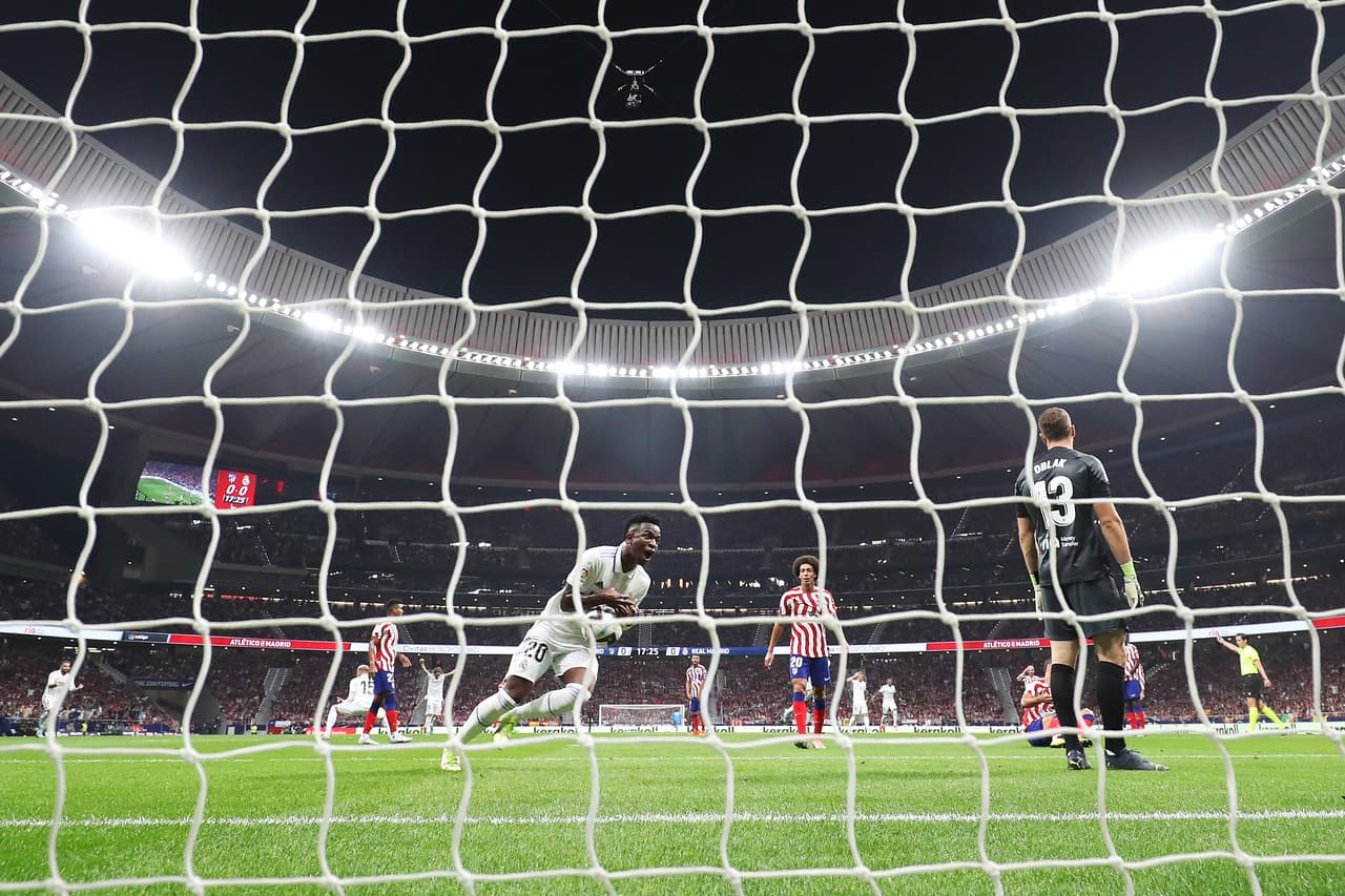 Real Madrid está imparable y ahora su víctima fue el Atlético de Madrid que tardó en meterse al partido y ya no pudo rescatar nada.