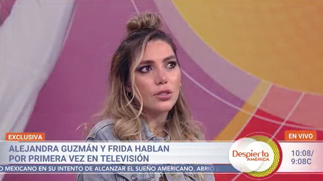 "Ustedes yo creo que escucharon esa conversación tan hermosa en la cual
<b><a href="https://twitter.com/deprimeramano/status/1379215510806667269" target="_blank">no mencioné nada de drama</a></b>... porque yo ya había hablado con ella", dijo.
<br>