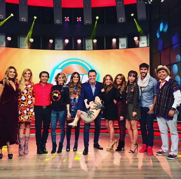 El productor de cine Billy Rovzar nos platicó sobre su nueva película de terror, 'Kilometro 31 2'.