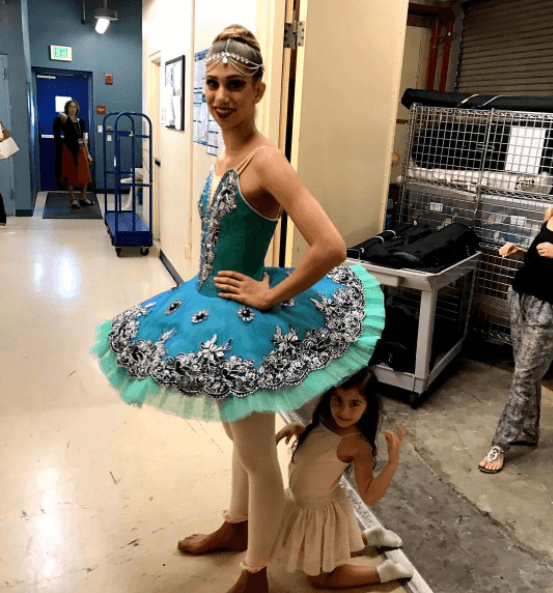 Lo que quizás muchos no sabían es que la hija de Lili Estefan también practica ballet.