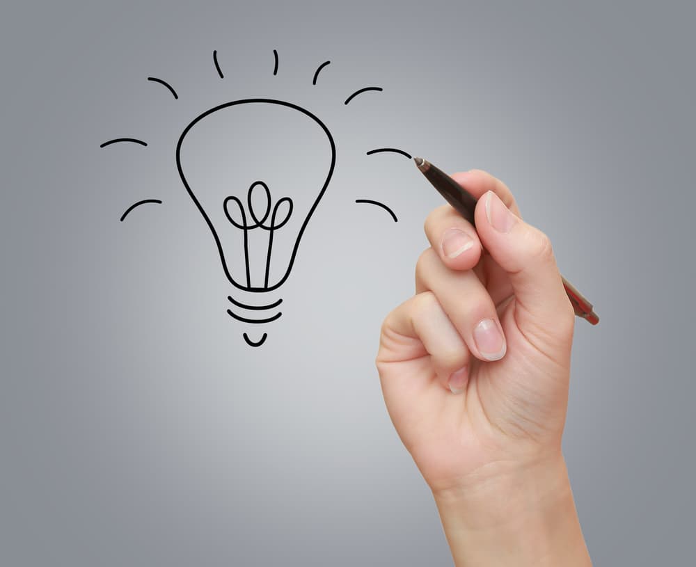 Te espera algo muy positivo, pero de ti dependerá, recuerda que eres lo que piensas. Las circunstancias están ahí y no las podemos cambiar, pero sí podemos transformar la manera en que reaccionamos ante ellas. Lograrás convertir cualquier tropiezo o dificultad en un salto de catapulta para ir hacia adelante.