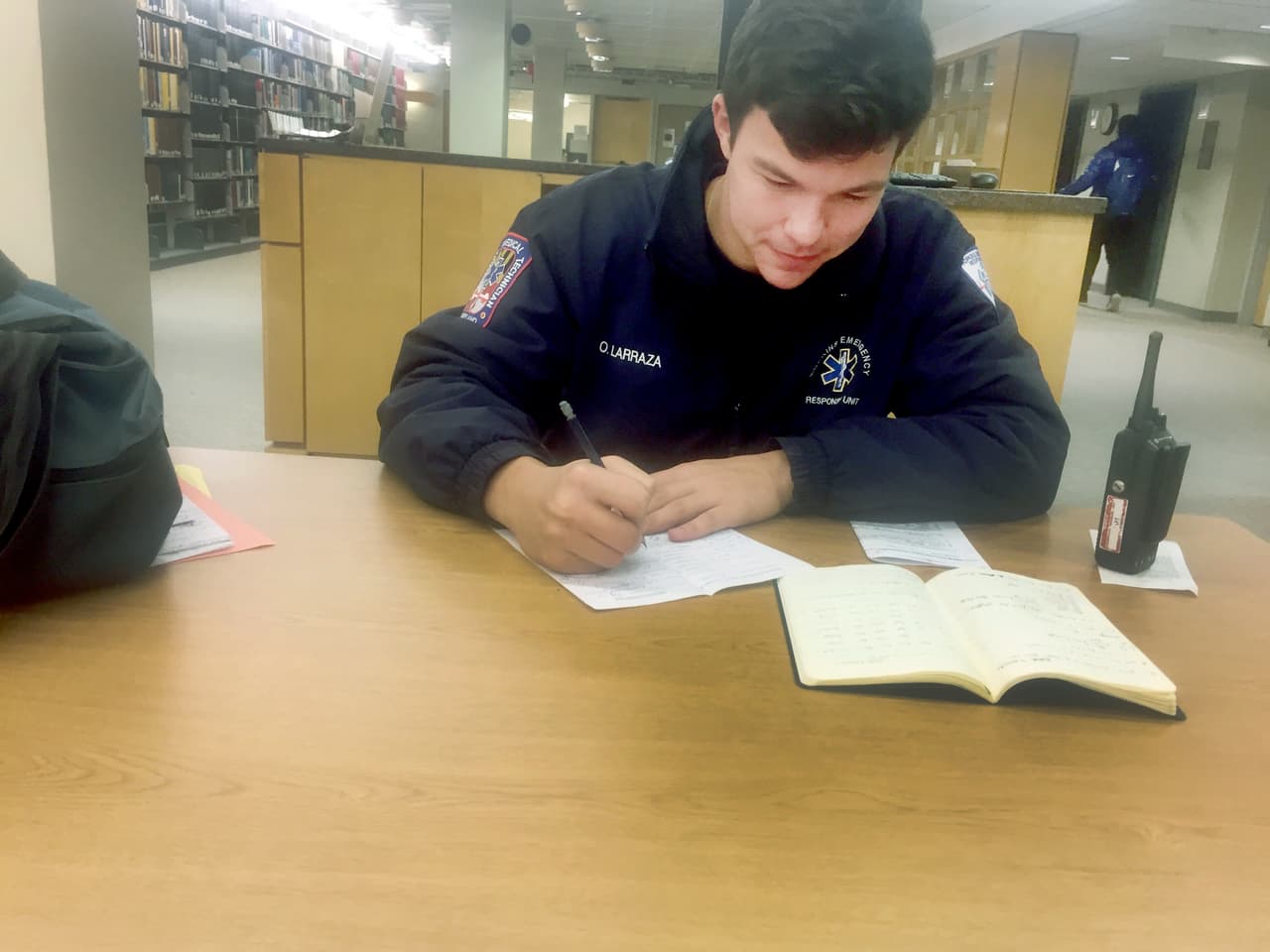 Larraza se graduará en cuatro años a pesar de haber cambiado de carrera.