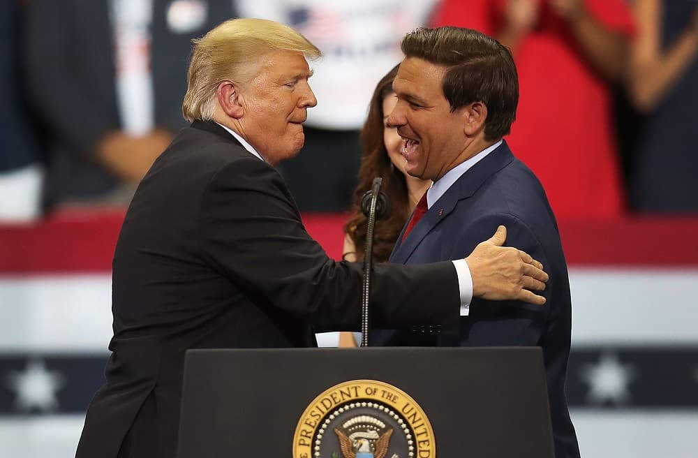 Cómo Trump y DeSantis están haciendo las paces tras una campaña llena de insultos, críticas y motes 