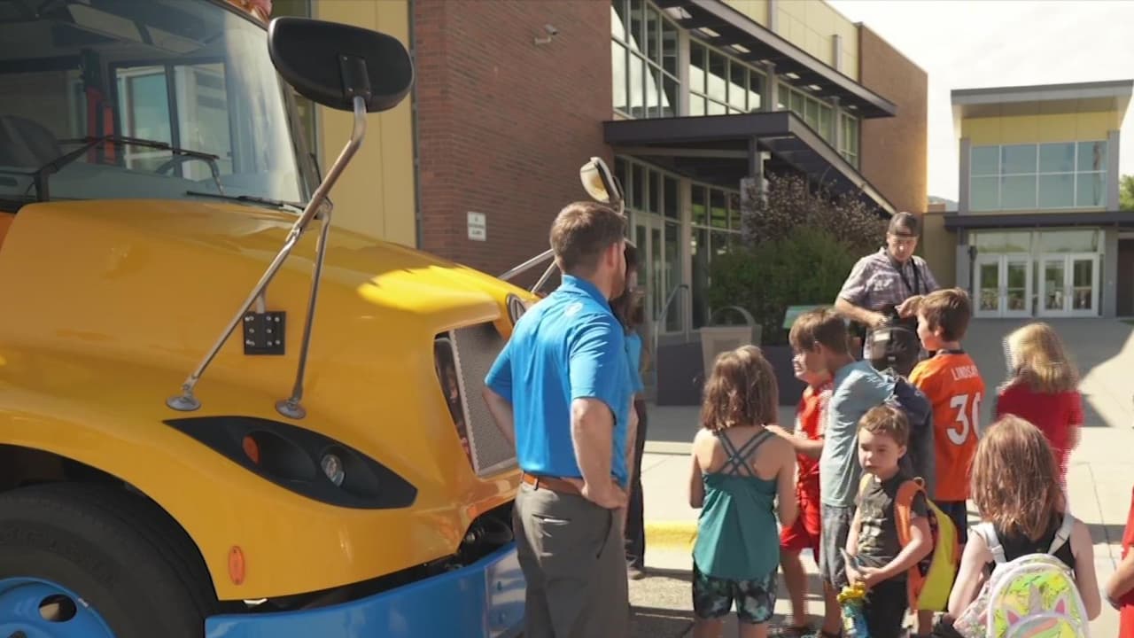 Buscan remover camiones diésel de comunidades en alto riesgo de enfermedades respiratorias