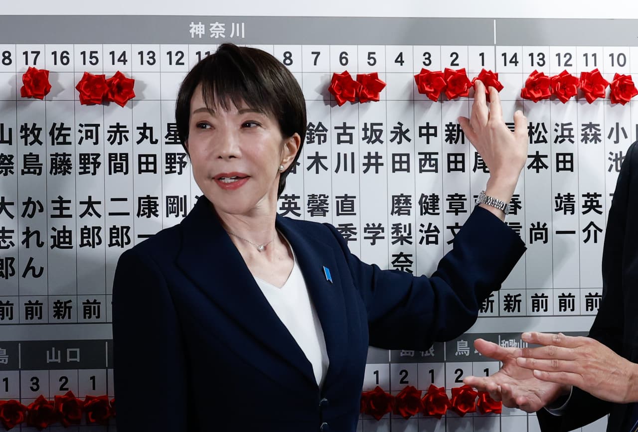 Encuesta de salida proyecta amplia victoria del partido de la primera ministra Sanae Takaichi en Japón