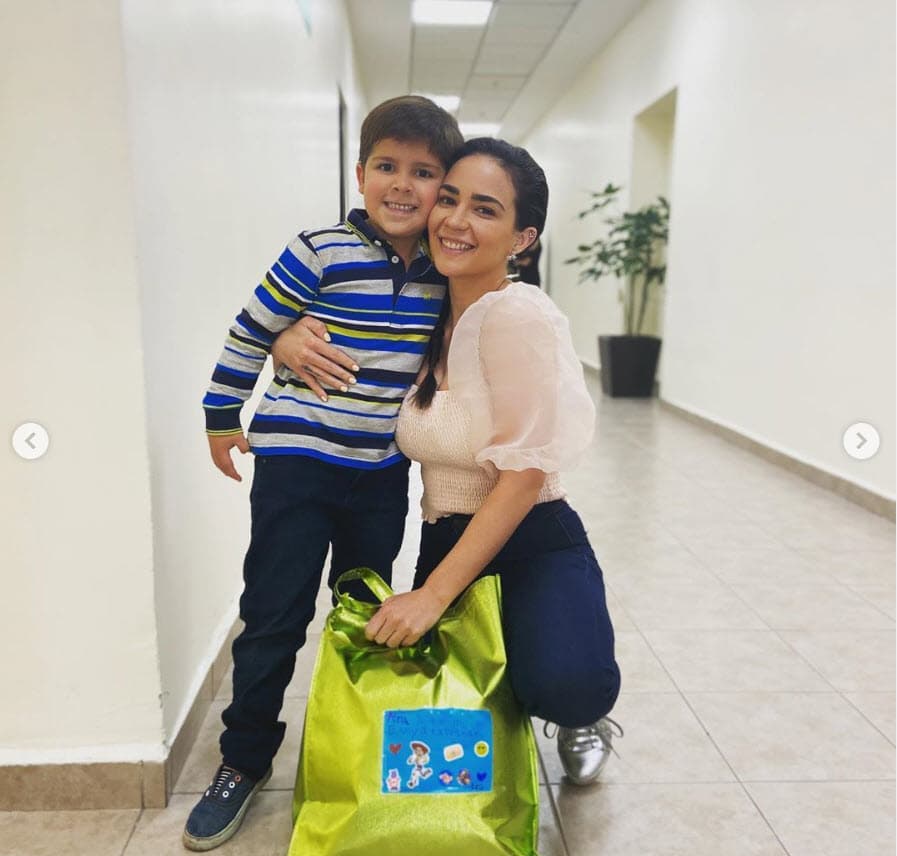 Aunque no quiso revelar detalles sobre la identidad de su novio, compartió algunos aspectos sobre él. 
<br>
<br>