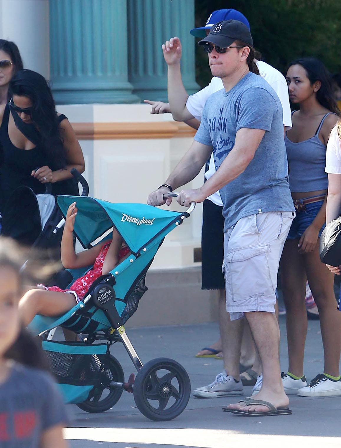 ¡Pobrecita! Pero... ¡casi no cabía!