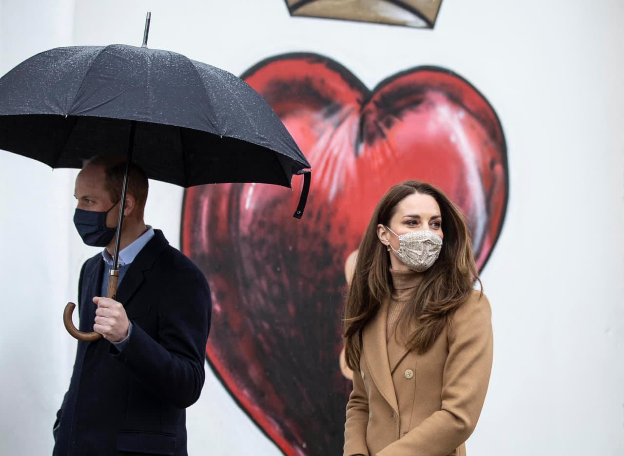 Su esposo, el príncipe 
<b><a href="https://www.univision.com/famosos/harry-habla-principe-carlos-y-su-hermano-william-a-meghan-markle-nadie-la-llama">William, habló tras la explosiva entrevista con su hermano Harry</a></b>. Sin embargo, Kate Middleton no ha llamado a Meghan Markle.