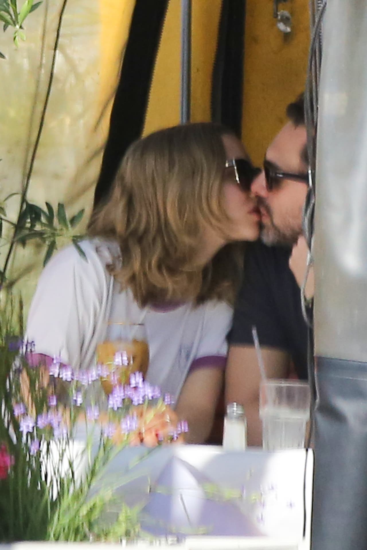 ¡Pero a comerse a besos!