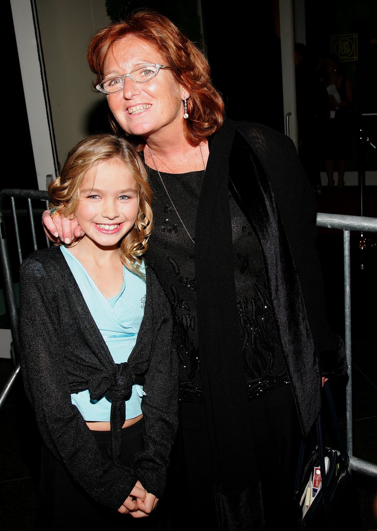 Courtney Kennedy Hill y su hija Saoirse en una gala benéfica en 2006.