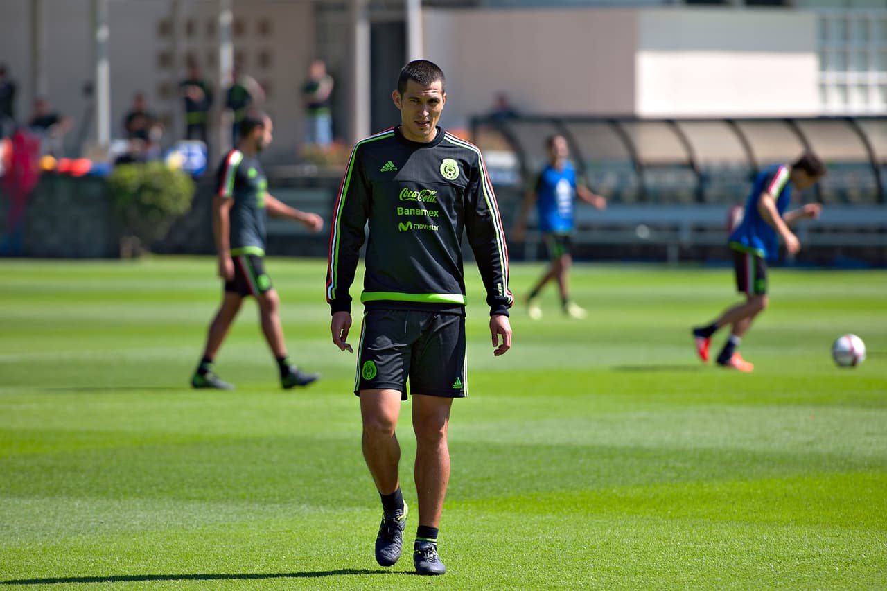 Jorge Torres Nilo parece volver al nivel que lo tuvo como inamovible en Tigres y considerado por la lateral izquierda por lo que Osorio debería darle continuidad en convocatorias para demostrarle que puede contar con él.