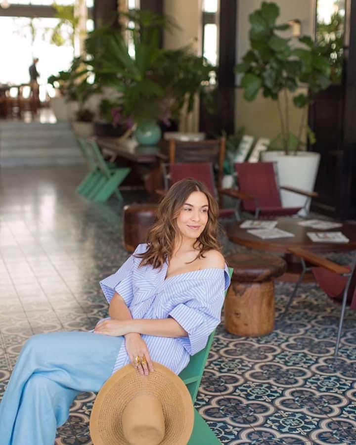 <b>Mónica</b> confesó tiempo después que había sufrido abuso físico por parte del actor, por lo que él de inmediato se defendió y aseguró que todo era una mentira por parte de su exesposa.