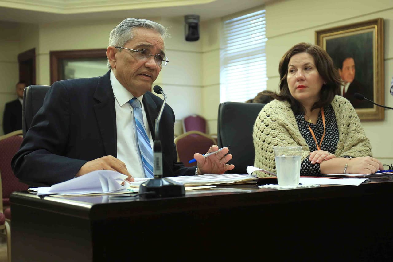 Ley de Moratoria y Orden Ejecutiva del Gobernador detuvieron itinerario de las Comunidades Especiales