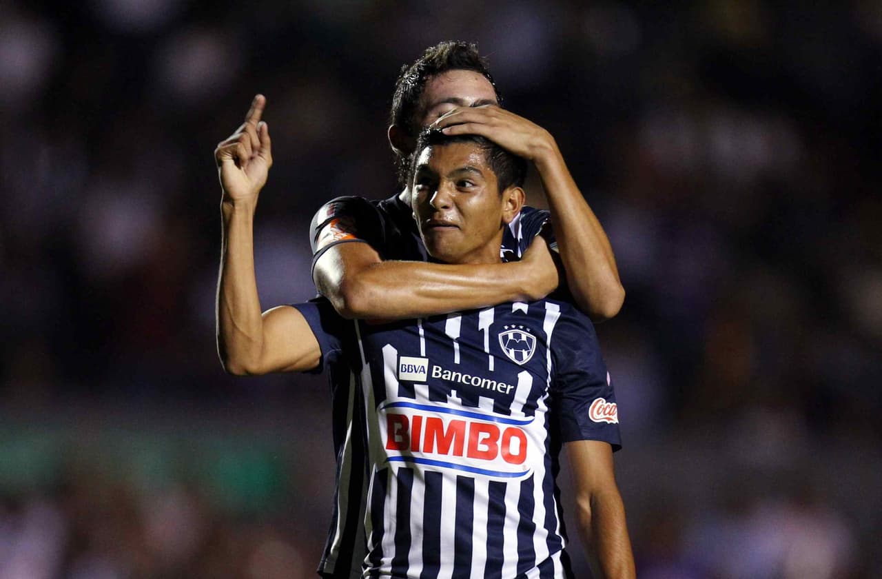 Cuando el hermosillense jugaba para Monterrey su dorsal especificaba su apellido ‘Corona’, como es costumbre en el futbol.