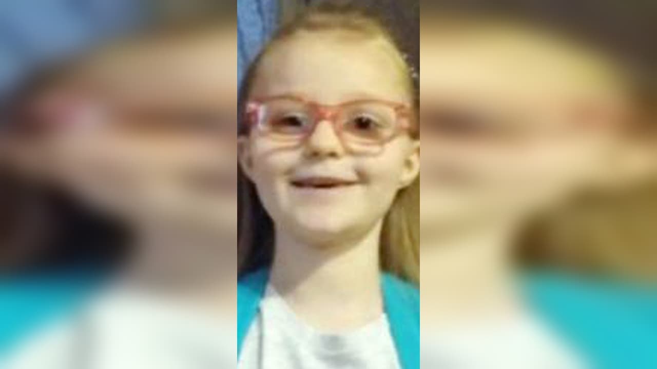 Esta abuela dijo que su nieta desapareció: al poco encontraron el cuerpo de la niña en su carro en una bolsa de basura