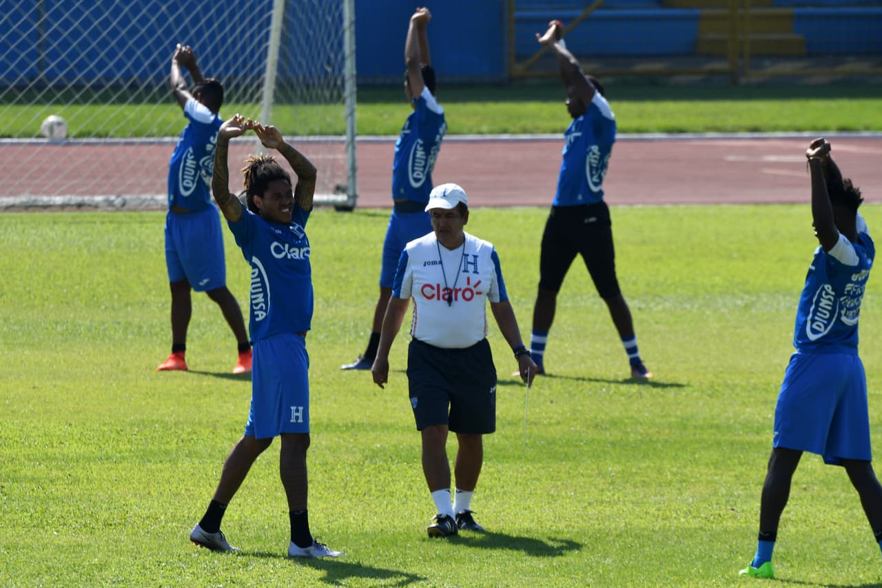 Rigoberto Rivas, del Inter, en lista inicial de Honduras para la Copa Oro