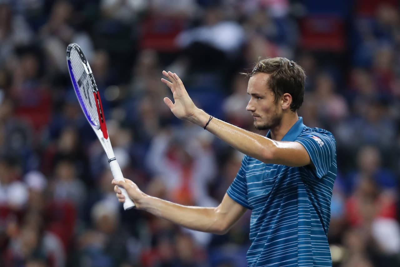 Daniil Medvedev se llevó la el título en el Másters 1000 de Shanghai