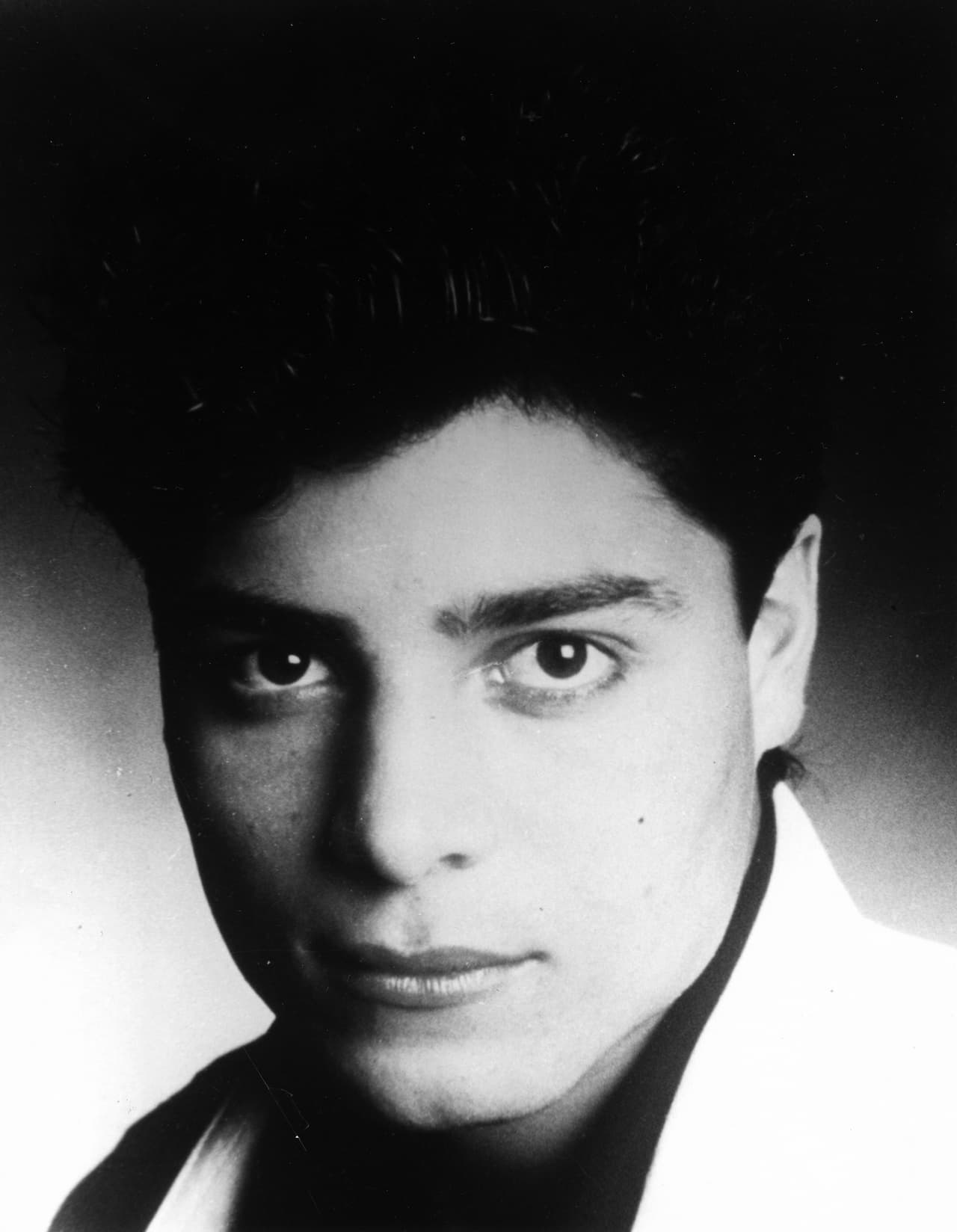 Así se veía Chayanne en 1987, cuando promocionaba su disco homónimo, del que sonaba el éxito 'Fiesta en América'.