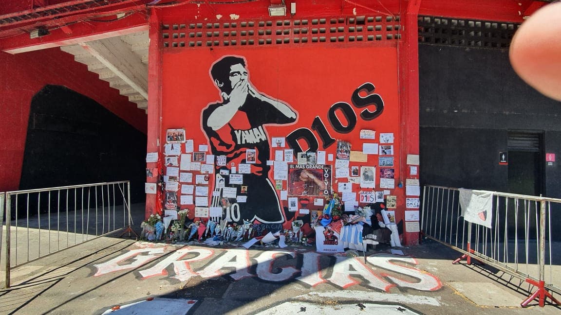 El Santuario de Maradona en Newell’s Old Boys | El club que lo acogió en su retorno al futbol argentino le rindió un emotivo homenaje al legendario futbolista.