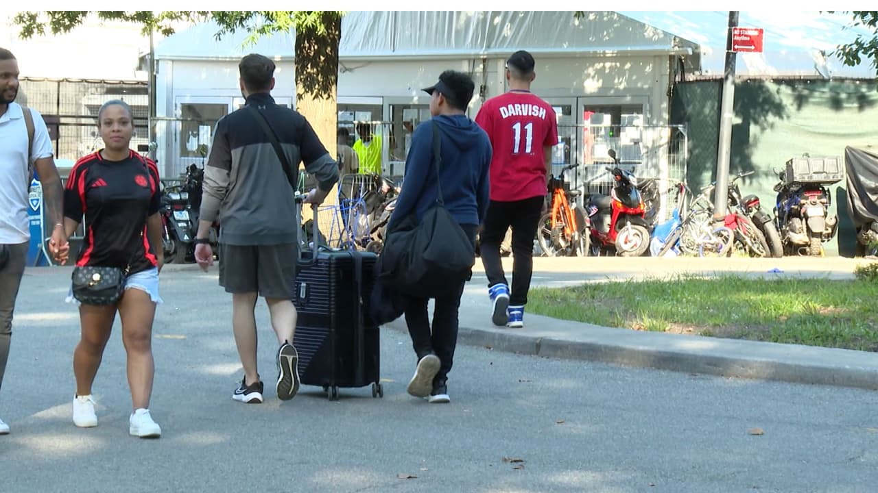 Limitarían estancia de familias migrantes en refugios para desamparados en Nueva York