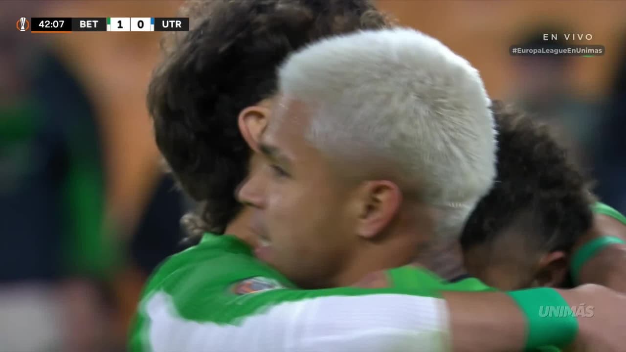 ¡GOL DEL BETIS! Cucho Hernández marca de 'Palomita'