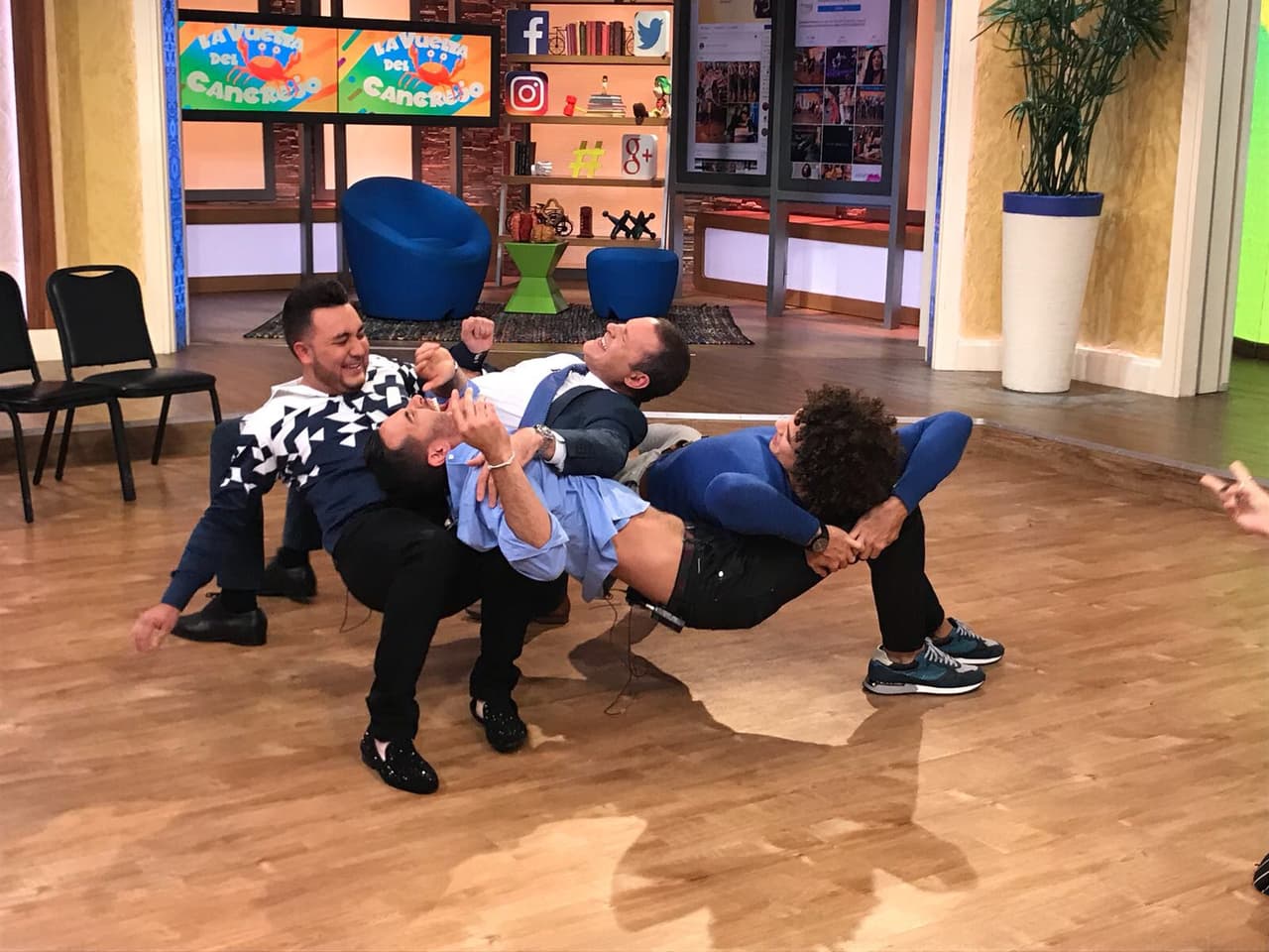 El chef Jesús no podía parar de reír, Alan realmente estaba sufriendo.