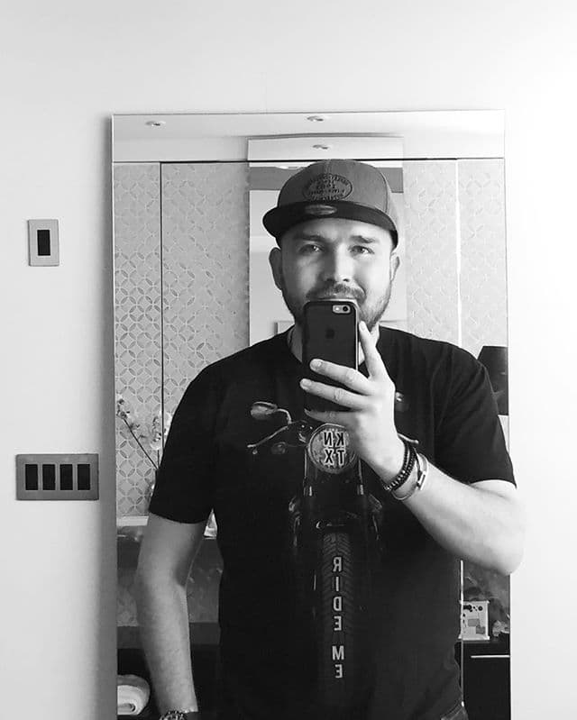 Así que publicaron un comunicado para informar que todos los integrantes de Banda El Recodo se encontraban en perfecto estado, desmintiendo así la supuesta muerte de su líder, Poncho Lizárraga.