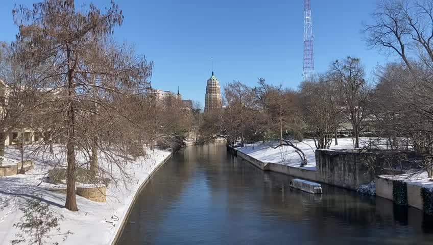 San Antonio reportó entre 3 a 6 pulgadas de nieve tras la tormenta invernal el día de San Valentín.