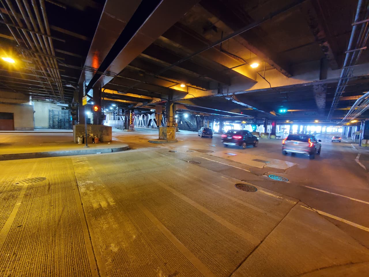 Se reportan al menos tres tiroteos en carreteras del área de Chicago este fin de semana de Pascua