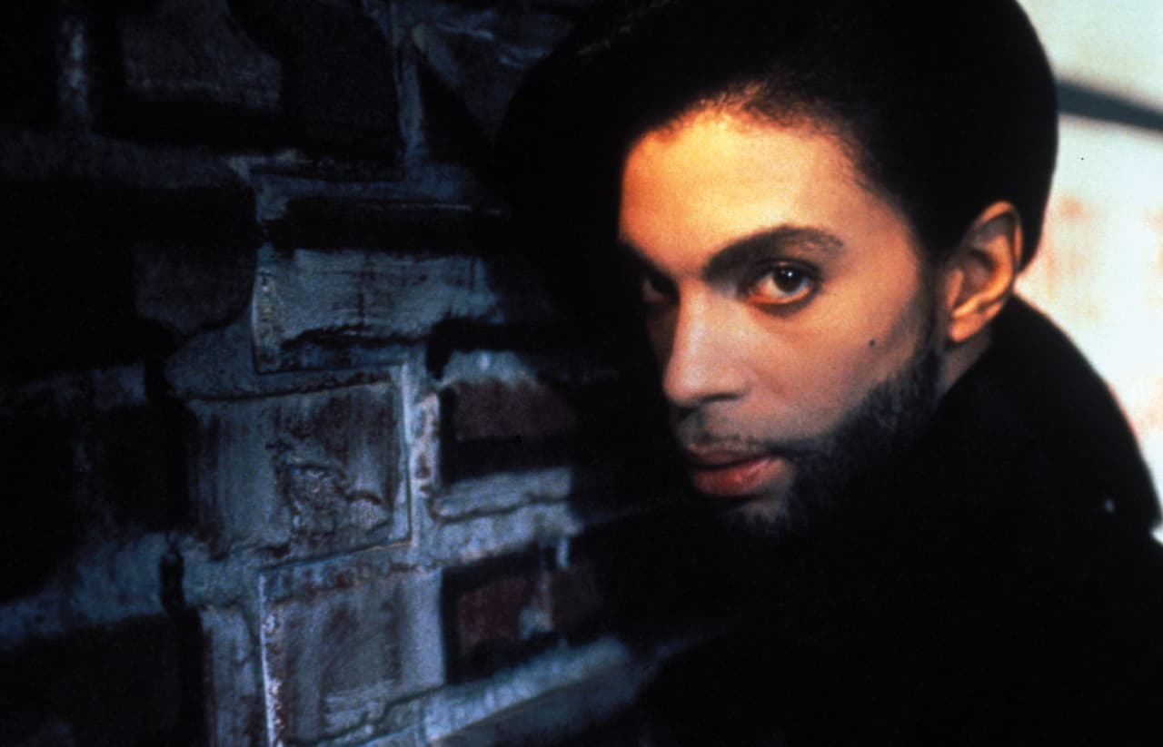 Un juez descartó a 29 supuestos herederos de Prince que reclaman la herencia 