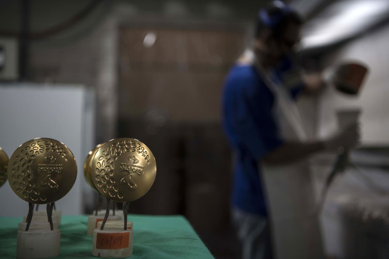 Las últimas preseas fabricadas enteramente en oro fueron las entregadas en los Juegos Olímpicos de 1912, celebrados en Estocolmo, Suecia.