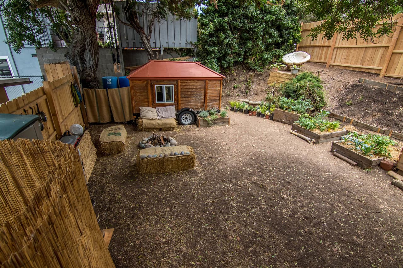 ¿Imaginas cómo sería vivir en una casa sin nada de electricidad?