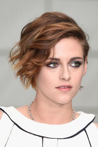 Kristen Steweart se hizo un cambio de ‘look’ radical en el verano del año pasado y parece ser que le gustó su decisión.