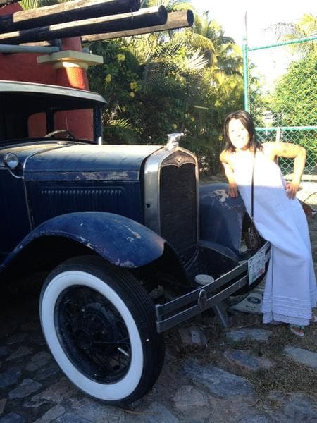 Con ella, Ale participó como corista, hasta que decidió hacer su carrera solista, lo que sería el despunte y éxito rotundo de su carrera profesional.