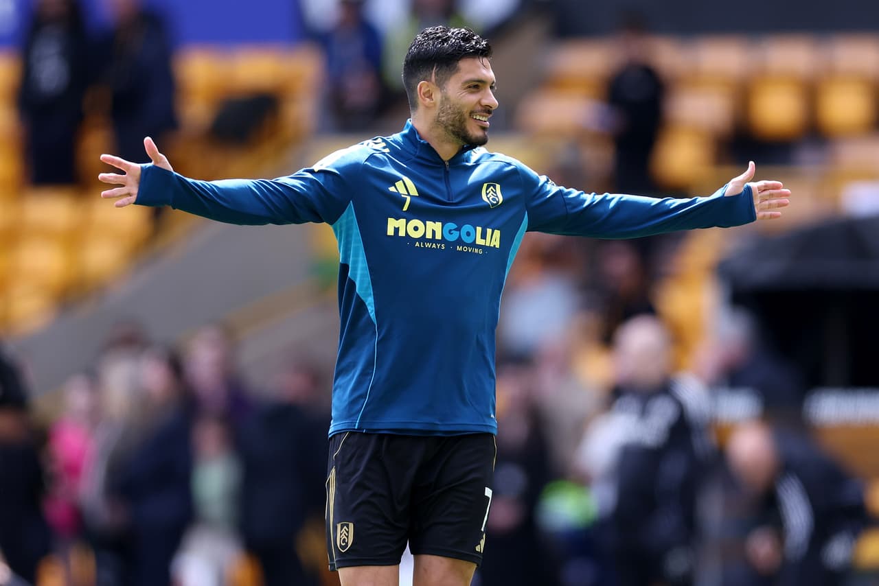 Raúl Jiménez vive increíble recibimiento de la afición de los Wolves