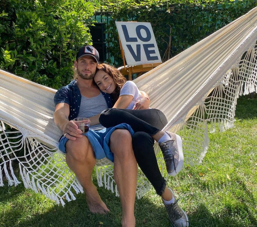 <b><a href="https://www.univision.com/famosos/marimar-vega-todavia-no-conoce-al-hijo-de-horacio-pancheri-y-dice-que-no-siente-nervio-de-hacerlo-fotos" target="_blank">Marimar Vega</a></b> respondió a sus detractores luego de recibir "agresiones infinitas" por su relación con 
<b><a href="https://www.univision.com/famosos/horacio-pancheri-estuvo-120-dias-confinado-junto-a-su-novia-marimar-vega-y-asi-cambio-su-relacion-fotos" target="_blank">Horacio Pancheri. </a></b>
<br>