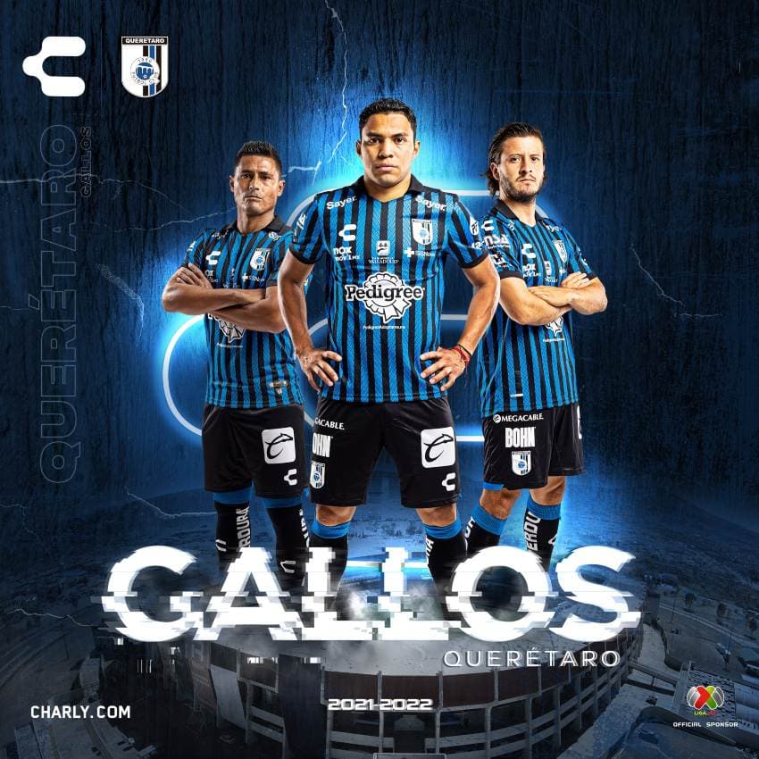 Gallos presentó su tradicional jersey con franjas negras y azules para su equipamiento como locales y un elegante blanco para el jersey de visita.