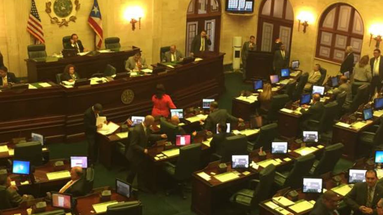 Presentan proyecto para derogar la Ley de Moratoria 