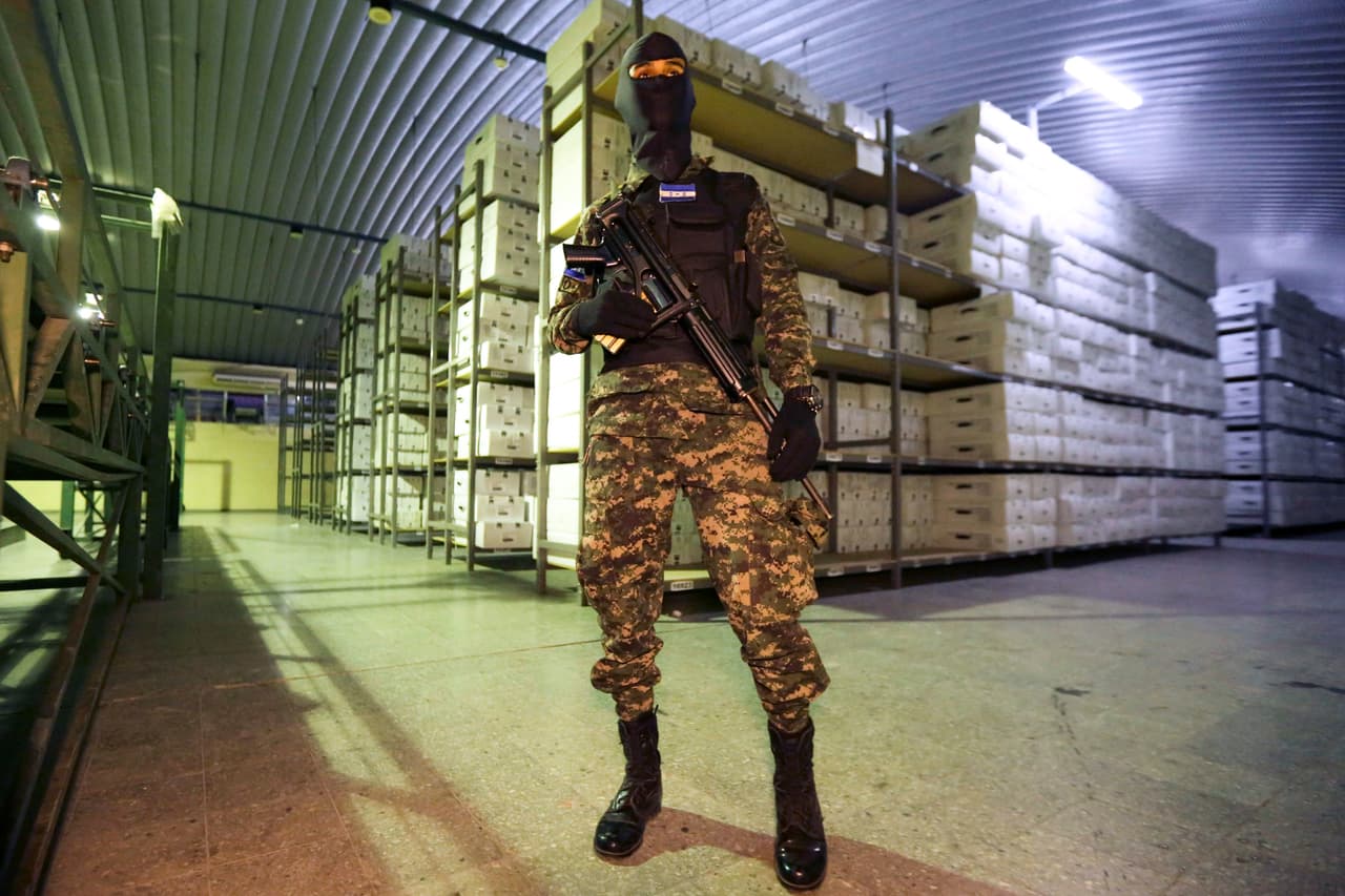 Elecciones en Honduras: el presidente busca reelegirse en medio de denuncias de fraude