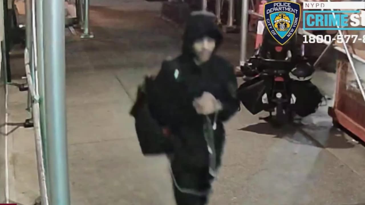 Revelan imágenes del sospechoso de abusar sexualmente de una mujer en Central Park