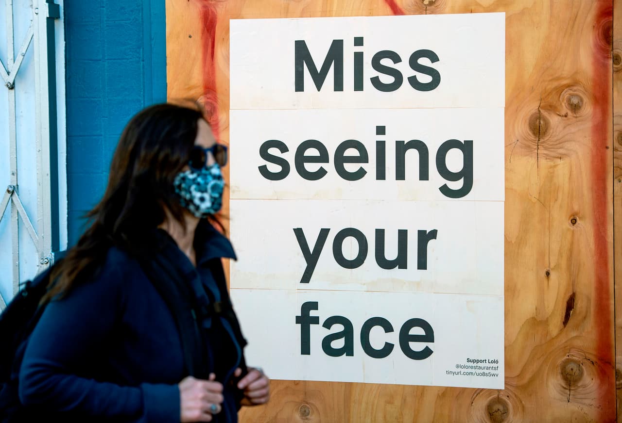 Pero en las últimas semanas los datos han sido prometedores para la region: 7 de los 9 condados del Área de la Bahía se encuentran en el nivel naranja de transmisión comunitaria y esperan avanzar hacia la fase amarilla en las próximas semanas.