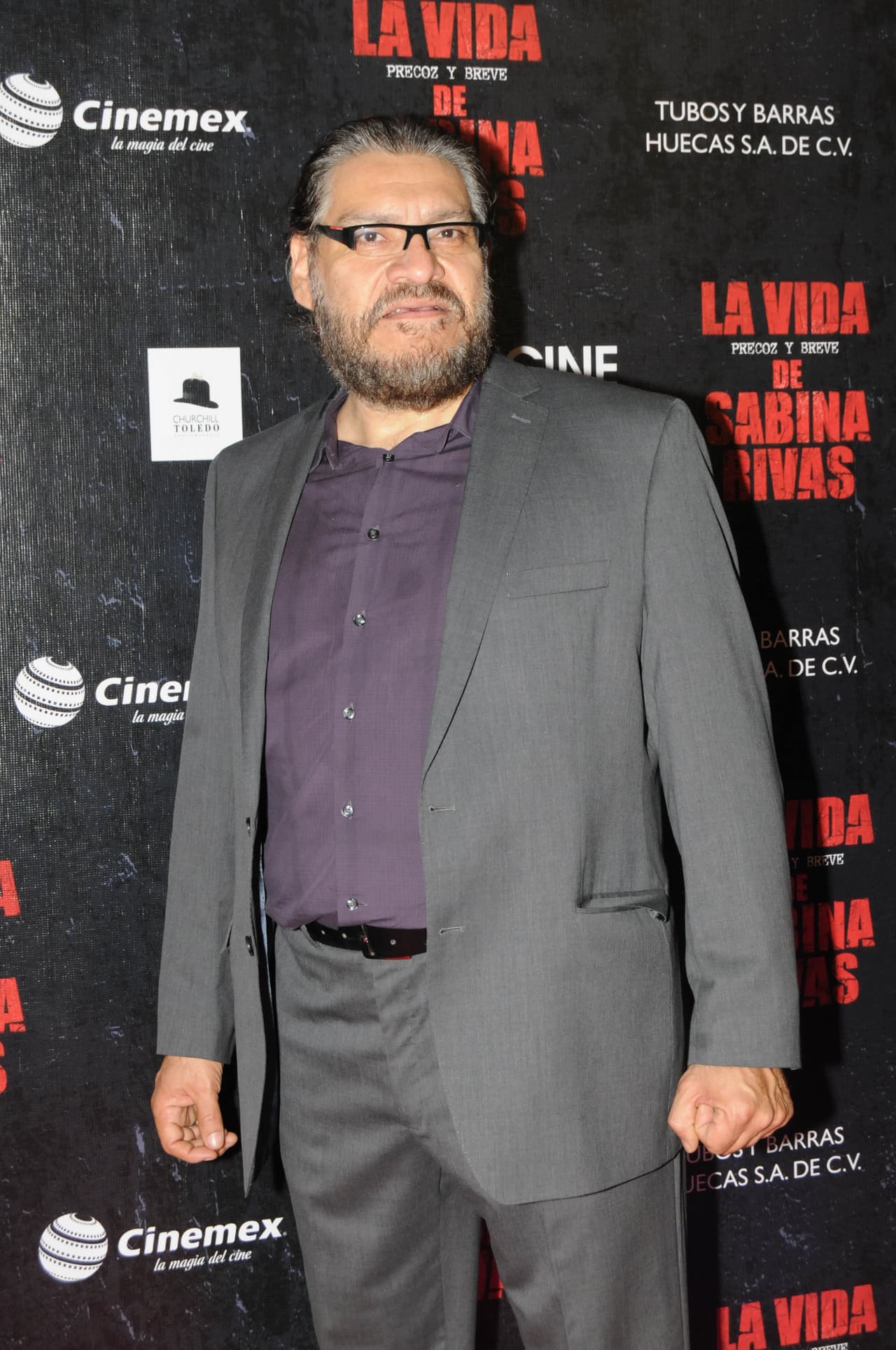 Joaquín Cosío nació en Tepic, Nayarit en 1962 y desde los siete años se fue a vivir a Ciudad Juárez.