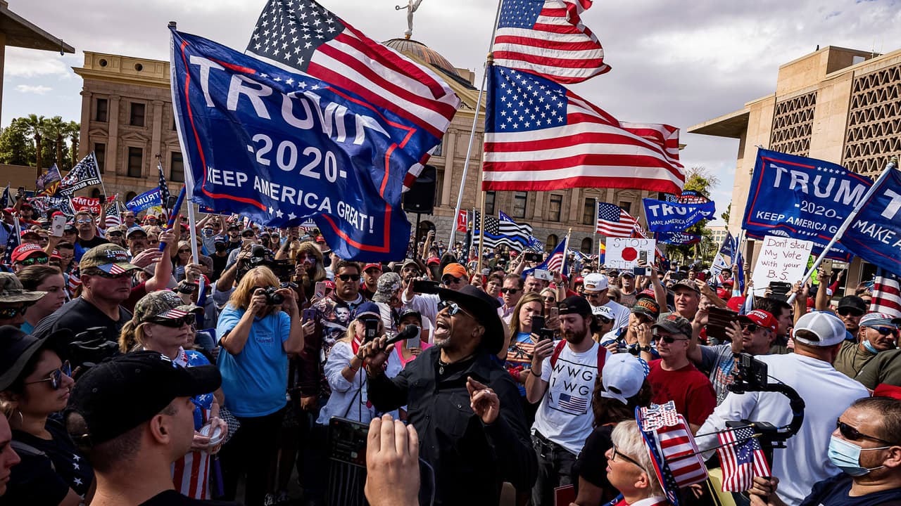 Biden, con ventaja de menos de 17,000 votos en Arizona sobre Trump