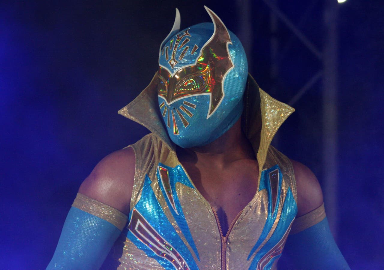Sin Cara, antes Hunico, también ha actuado en en la WWE siendo ganador en el Slammy Award y siendo campeón del NXT Tag Team Championship, junto a Kalisto.