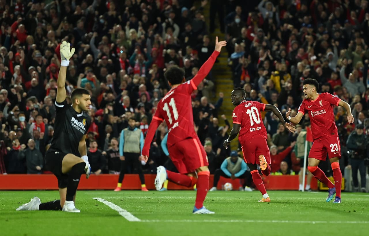 Anfield Road tardó en encenderse pero en el segundo tiempo cayeron los goles que convirtieron el primer partido en una fiesta total y le entregó una gran ventaja al cuadro comandado por Jürgen Klopp ante un tímido Villarreal.