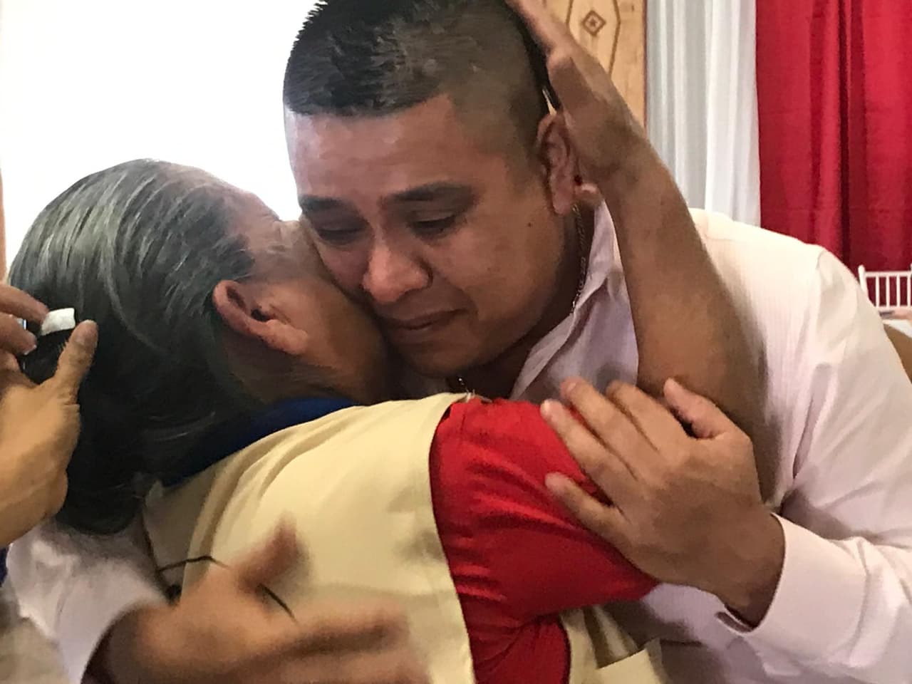 Los familiares son padres de familia que llegan desde el estado de Morelos en México.